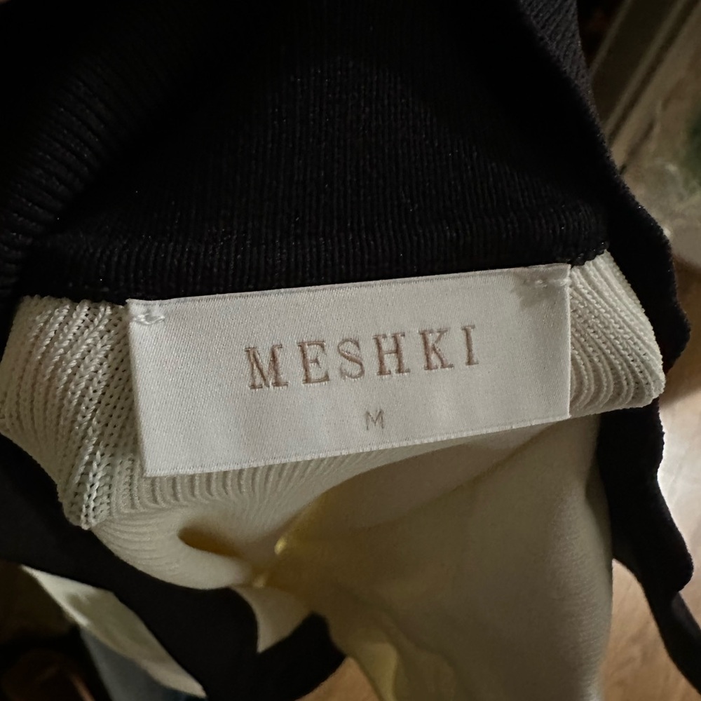 Meshki White Midi Dress with Black Contrast Collar - Picture 7 of 7